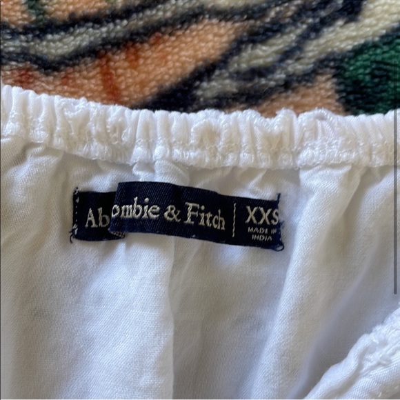 Abercrombie off shoulder blouse size xxs - Picture 2 of 7